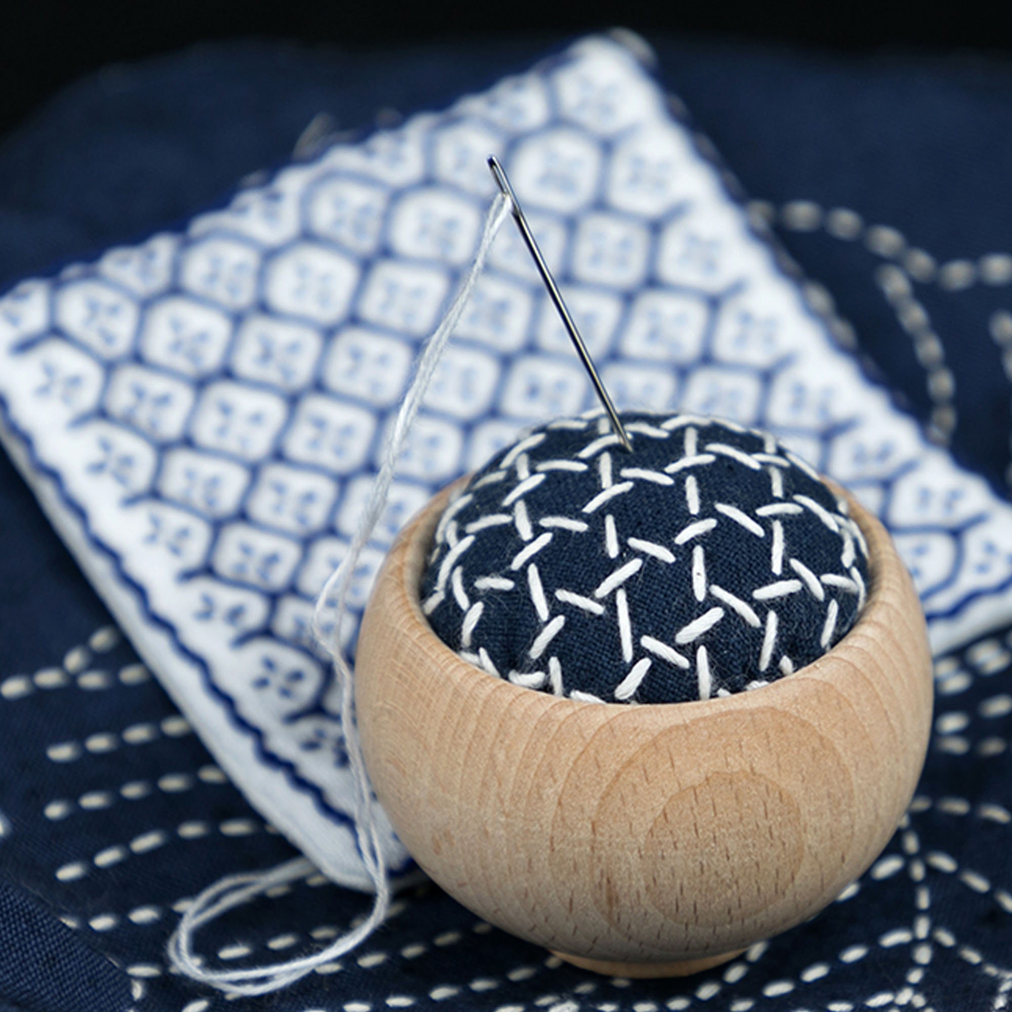 Sewing Pin Cushion - Pinkussen, Massief Houten Naaldbasis In Japanse