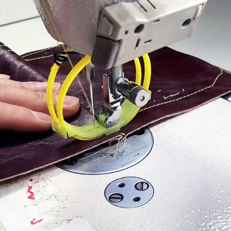 Nylon Dubbele Ring Voet Voor J - Leather Needle Heavy recensie en prijs